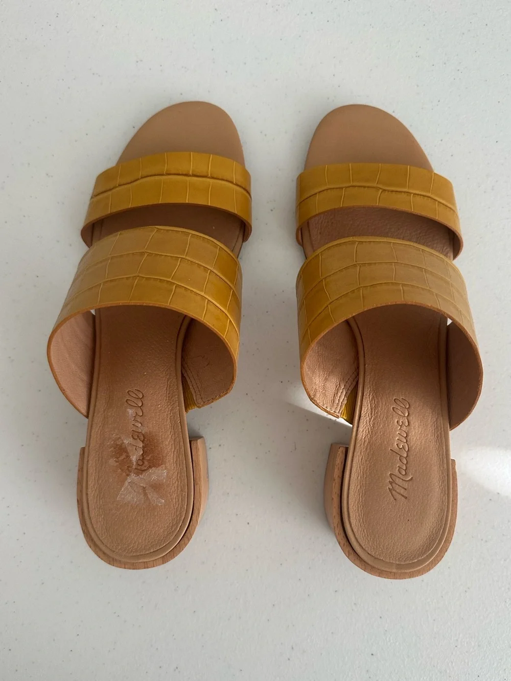 Women’s 9.5 Madewell Kiera yellow two strap mule sandal